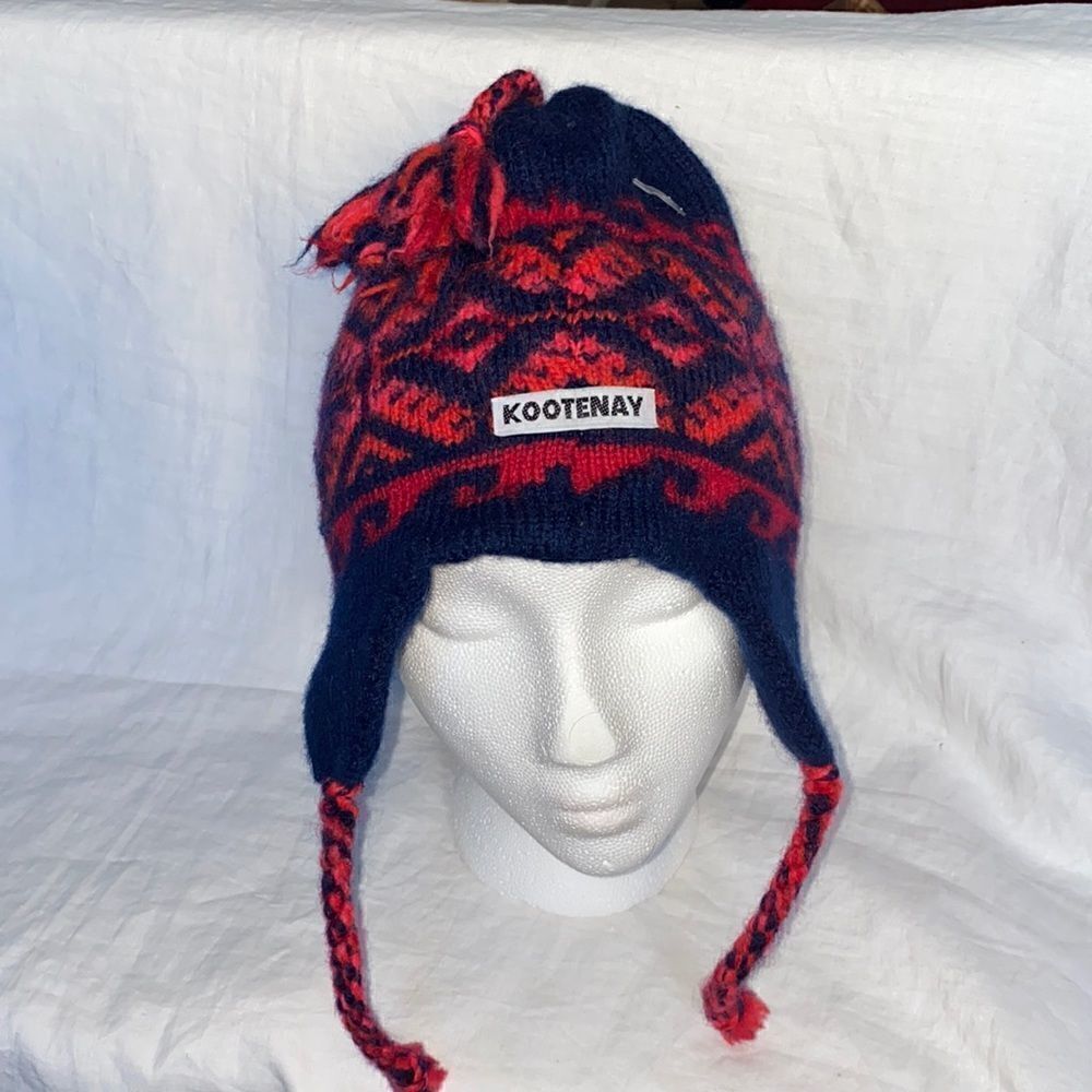 KOOTENAY Navy and Red Wool Hat